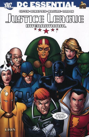DC ESSENTIAL # 1 JUSTICE LEAGUE INTERNATIONAL 1